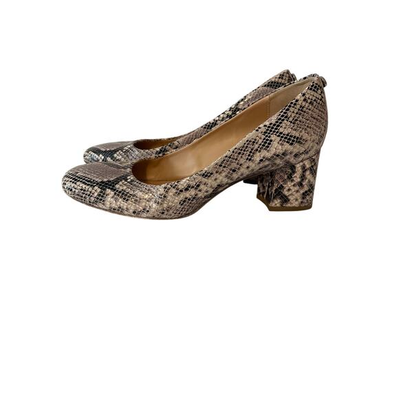 Donald Pliner Audry 8.5 Snake Skin 2.5 in Pump Closed Toe Heel - Picture 3 of 8